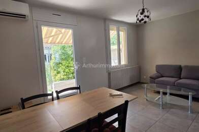 Maison 4 pièces 900 €