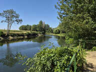 terrain loisirs, riviière avec eau/abri/pêche et pétanque — photo 2