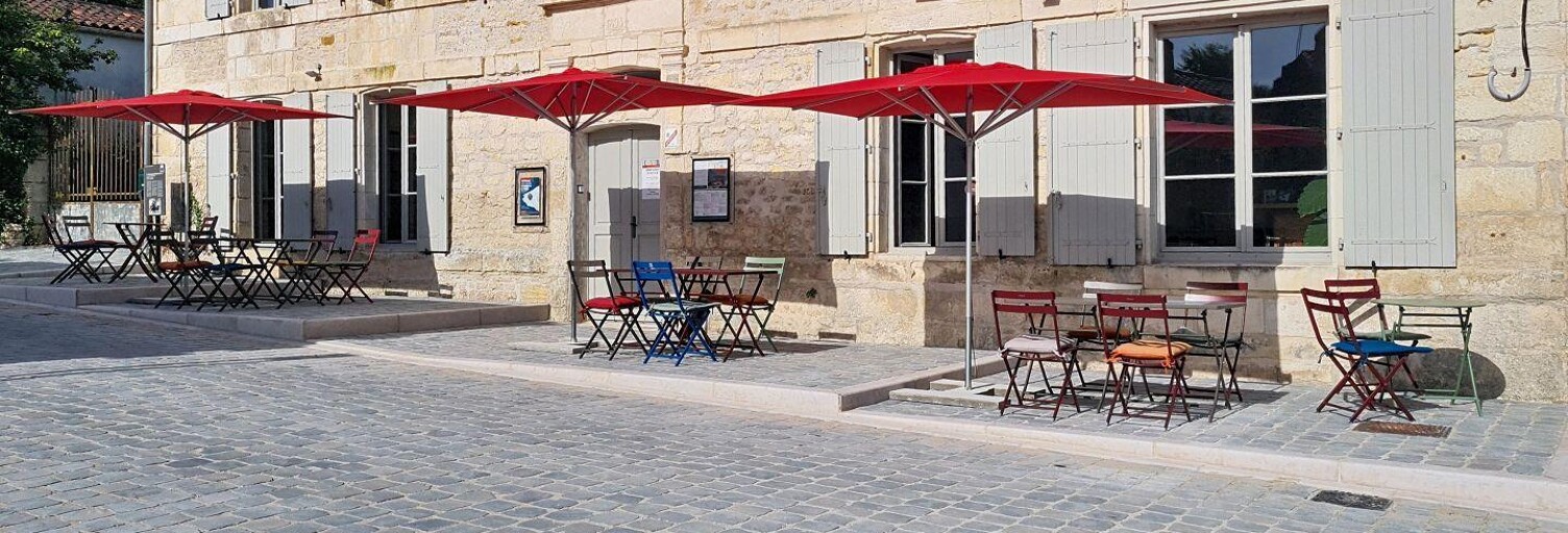 Commerce  140 m² à vendre à Échillais (17620)