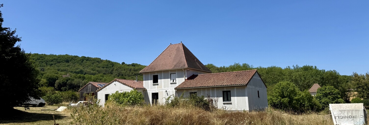 Maison 6 Pièces 209 m² à vendre à Carlux (24370)