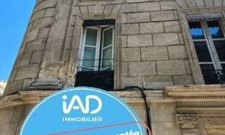 Immeuble  244 m² à vendre à Arles (13200)