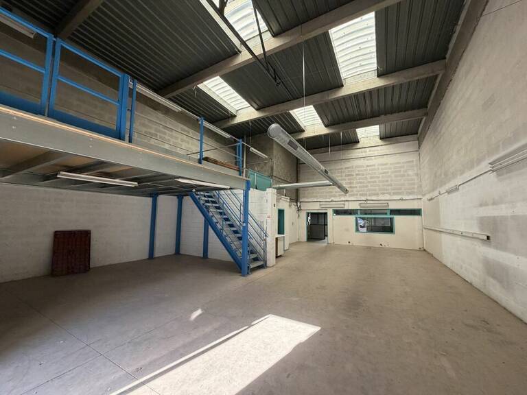 LOCAL D'ACTIVITE - ATELIER à LOUER — photo 1