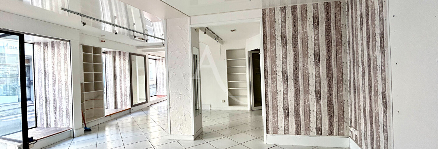 Commerce  72 m² à vendre à Craon (53400)