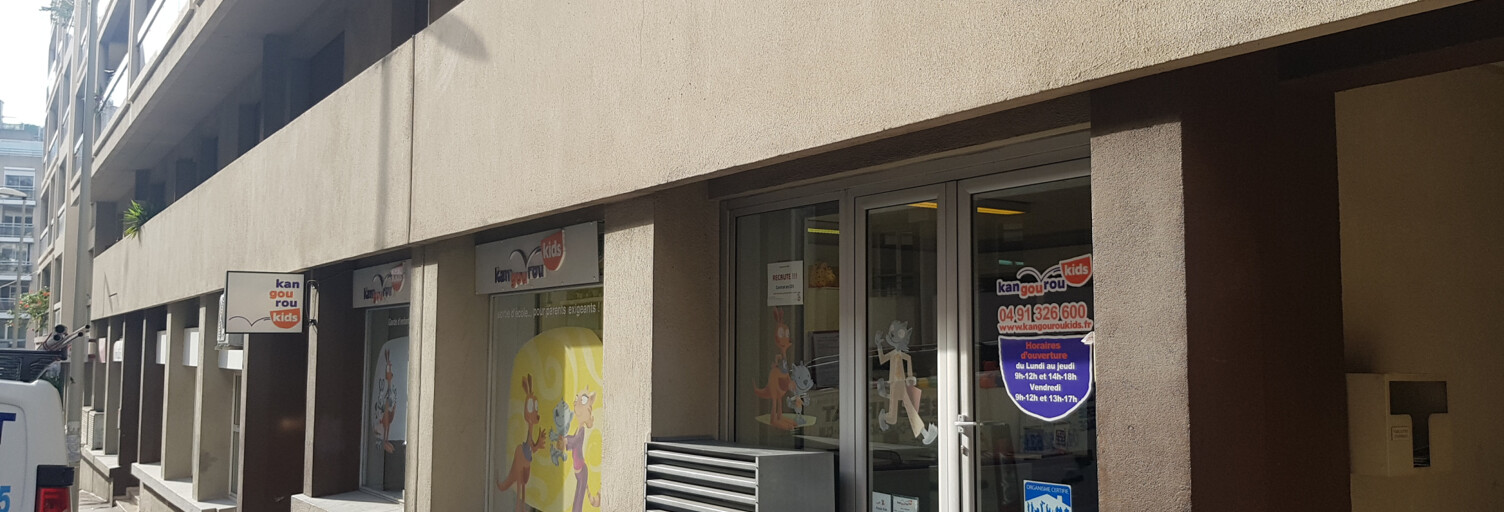 Commerce  70 m² à louer à Marseille 8 (13008)