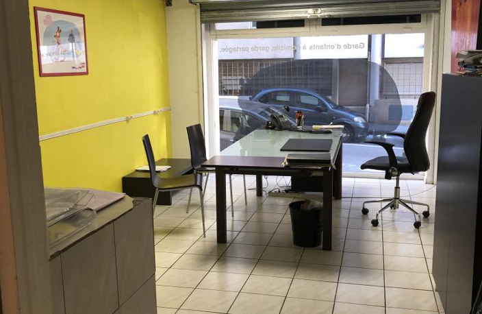 Local commercial  (pas de restauration) — photo 5