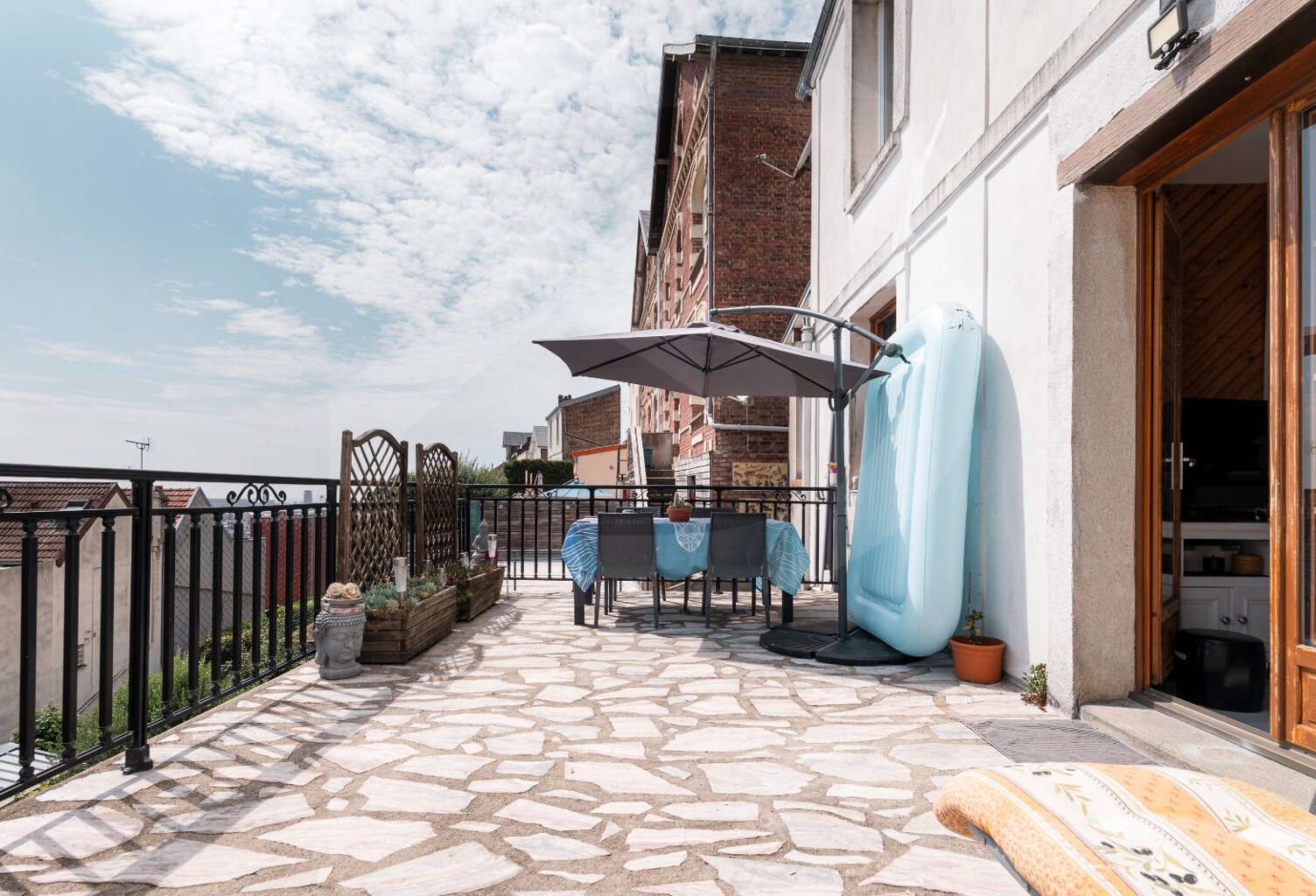 MAISON - 75M2 - SAINTE-CECILE — photo 1