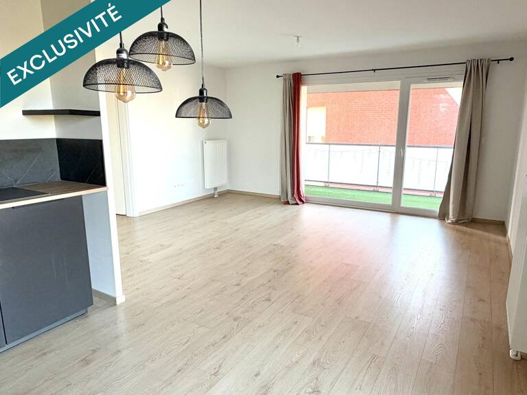 T4 RÉCENT, BALCON PLEIN SUD ET 2 PARKINGS — photo 1
