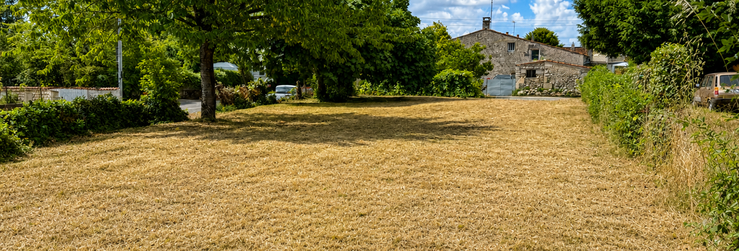 Terrain  484 m² à vendre à Chaniers (17610)