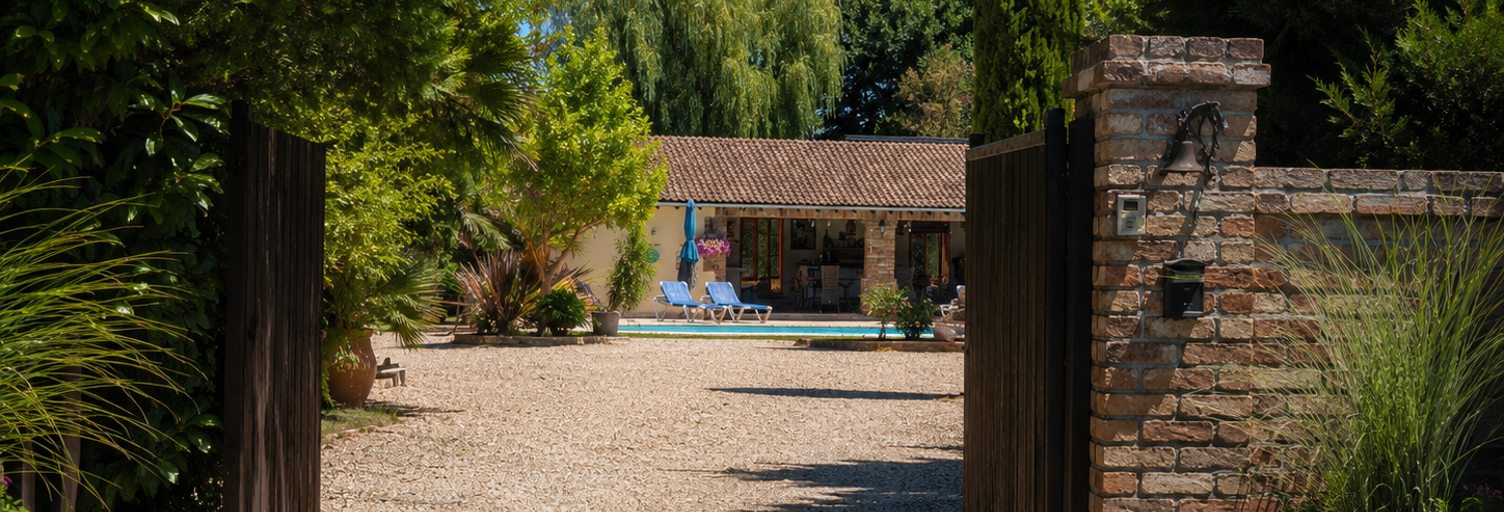 Maison 10 Pièces 407 m² à vendre à Saint-Dizier-les-Domaines (23270)