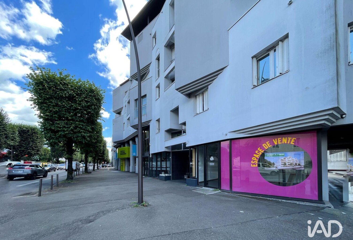 Vente Bureaux 1 425 m&sup2; — photo 1