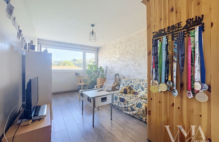 APPARTEMENT T2/T3   SAINT-ÉTIENNE   RUE PAUL RONIN — photo 4