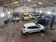 Vente Garage 626 m&sup2; — photo 2