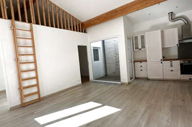 Maison 3 pièces 1515 €