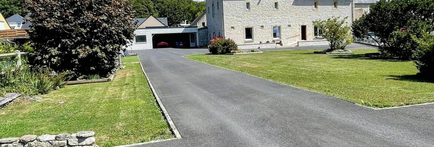 Maison 8 Pièces 299 m² à vendre à Commes (14520)