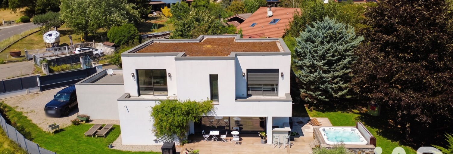 Maison 7 Pièces 166 m² à vendre à Crozet (01170)