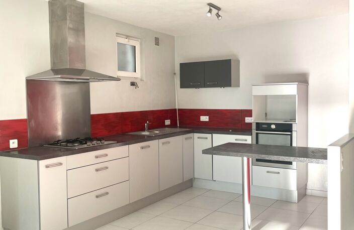 Vente Maison de ville 4 pièces — photo 2