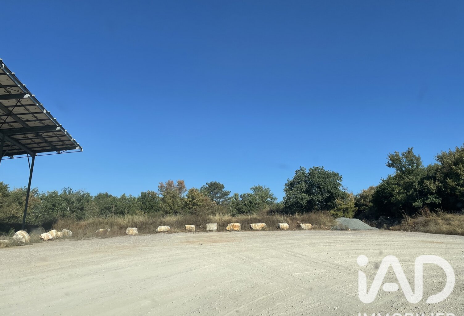 Vente Surface diverse 3 136 m&sup2; — photo 1