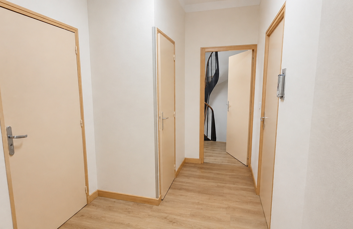 Vente Boutique/Local commercial 60 m&sup2; — photo 4
