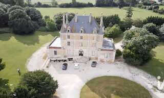 Maison 11 Pièces 850 m² à vendre à Chantonnay (85110)