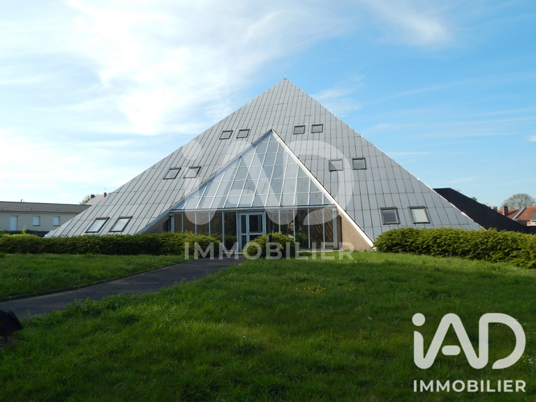 Vente Boutique/Local commercial 1 239 m&sup2; — photo 1