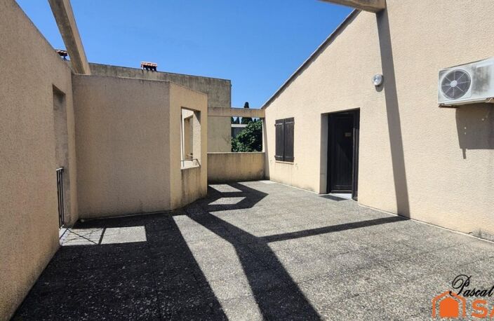 Local commercial dans quartier très prisé — photo 3