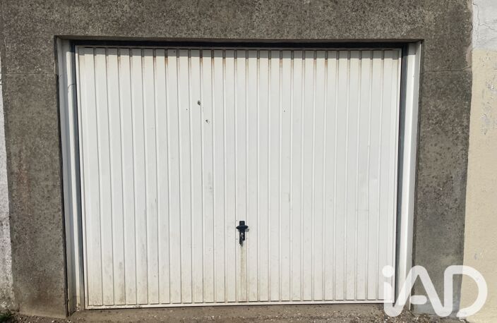 Vente Garage 19 m&sup2; — photo 2
