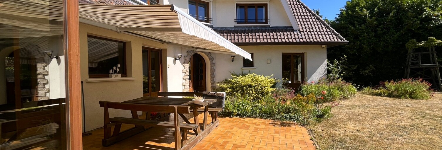 Maison 8 Pièces 244 m² à vendre à Proville (59267)