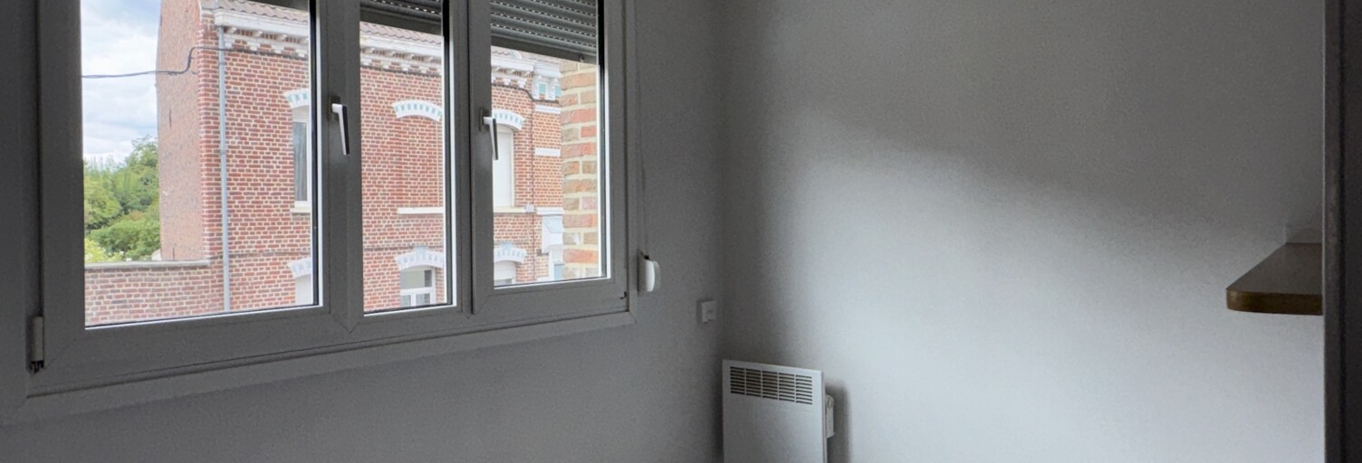 Immeuble  94 m² à vendre à Sin-le-Noble (59450)