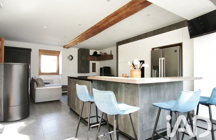 Vente Maison/villa 6 pièces — photo 2