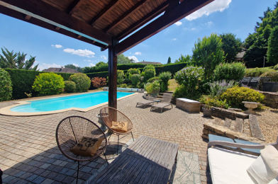 Maison 6 pièces 3150 €