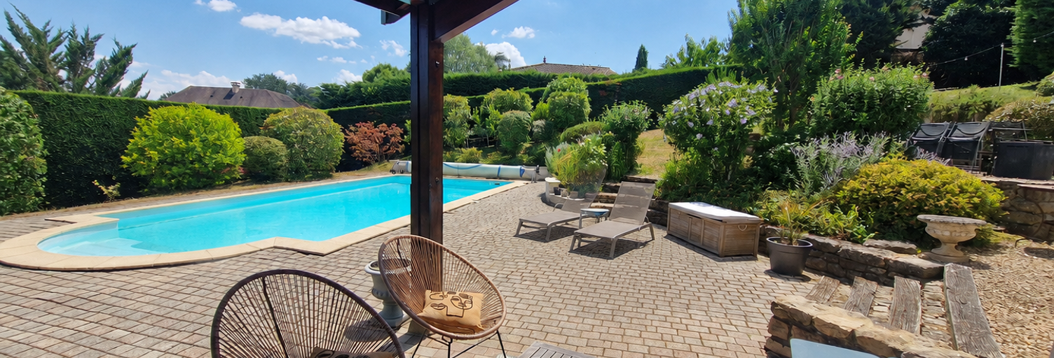 Maison 6 Pièces 184 m² à louer à Saint-Didier-au-Mont-d'Or (69370)