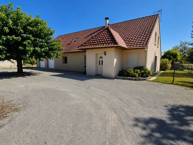 Vente Maison/villa 7 pièces — photo 1