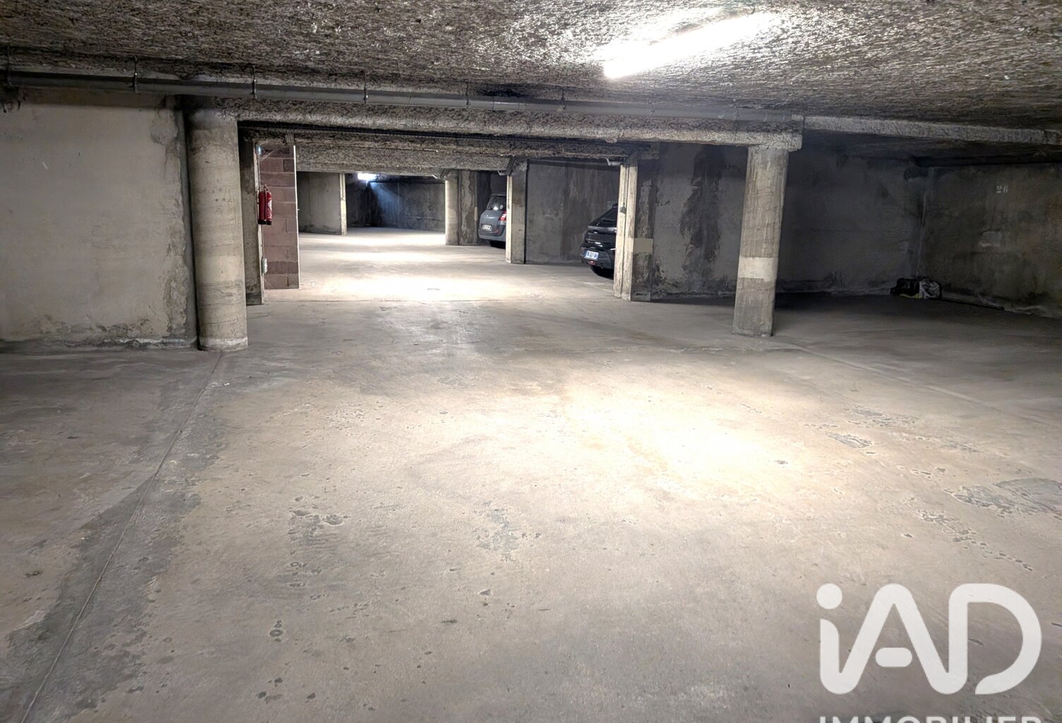 Vente Parking 15 m&sup2; — photo 1