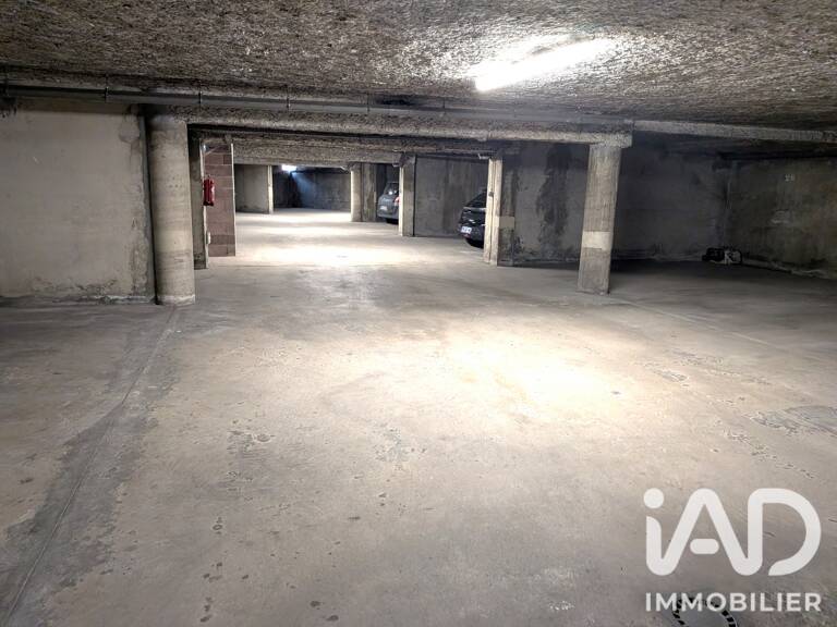 Vente Parking 15 m&sup2; — photo 1