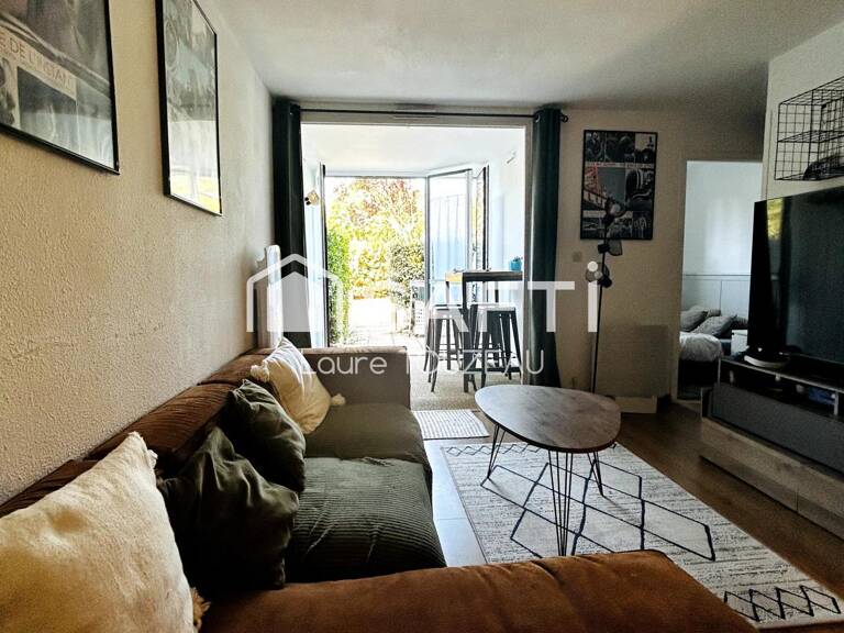 Appartement proche plage des Sables d'Olonne une chambre en rez de jardin, coin cuisine, loggia et terrasse exposée sud , sans vis à vis, calme. — photo 1