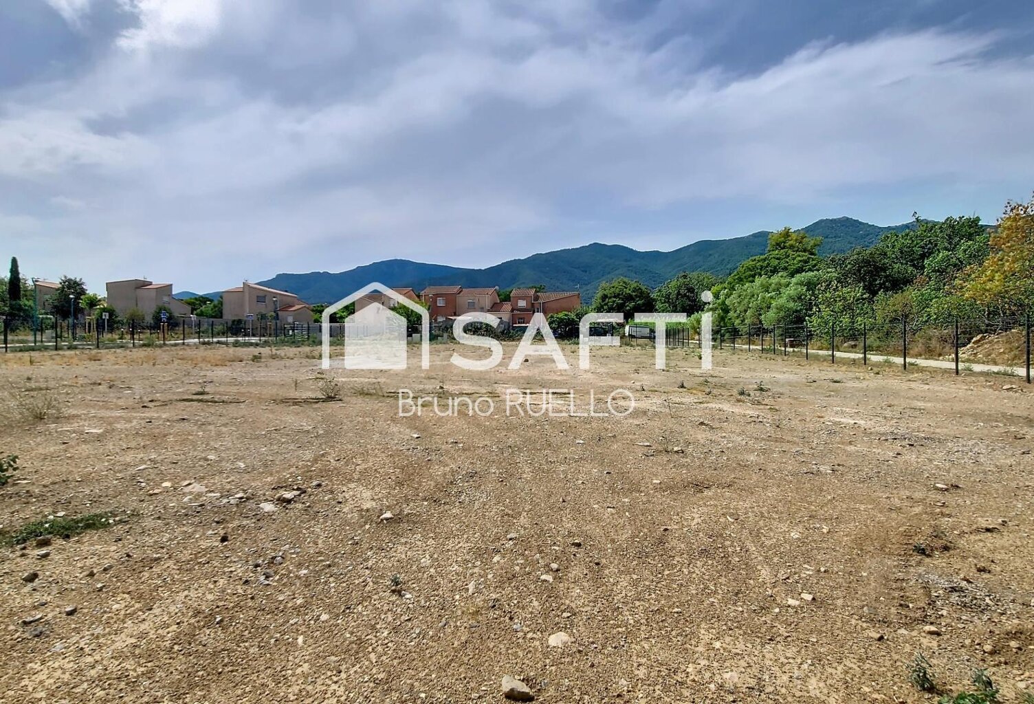 Terrain à bâtir en 2 Faces - Prêt à Construire — photo 1