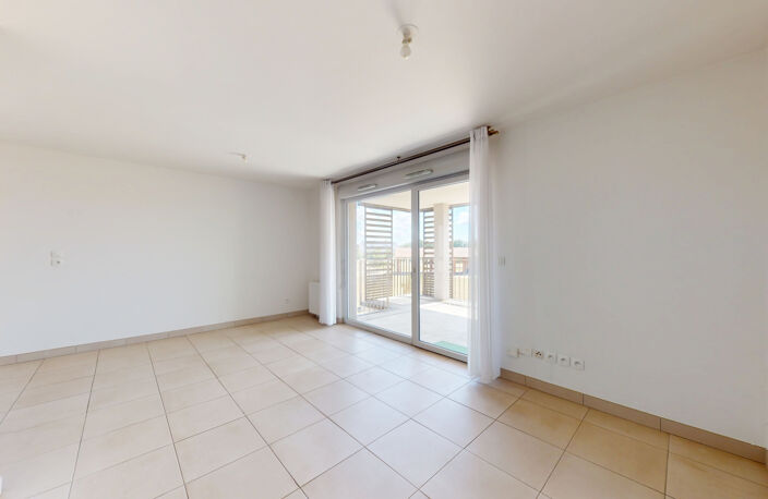 APPARTEMENT T3 Á VENDRE BEAUZELLE — photo 3