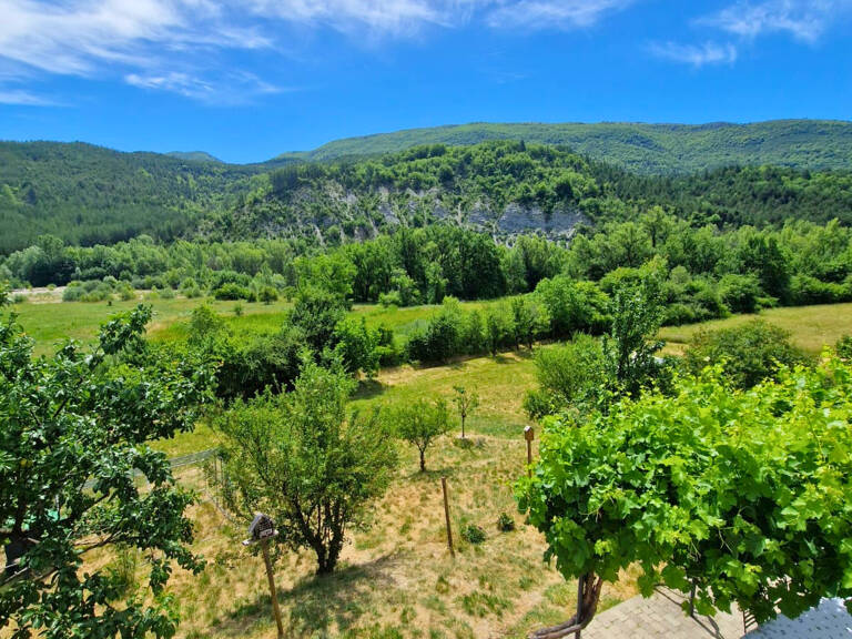 Maison 110 m2 Barret-sur-Méouge, proche Sisteron — photo 1