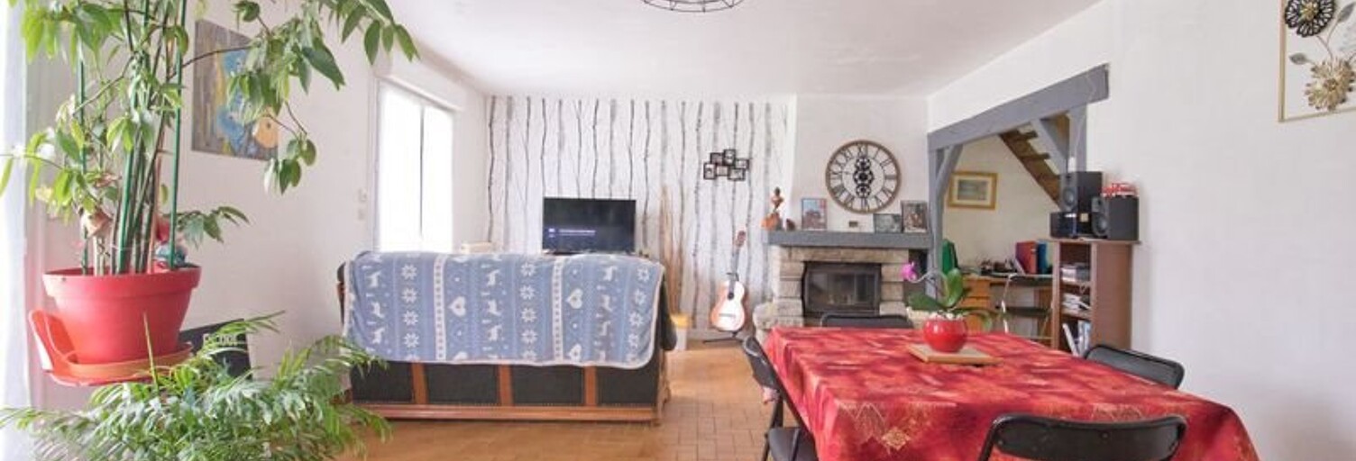 Maison 5 Pièces 172 m² à vendre à Locunolé (29310)