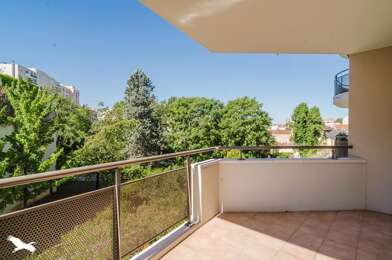 Appartement 3 pièces 298452 €