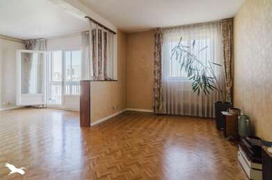 Appartement 3 pièces 334336 €