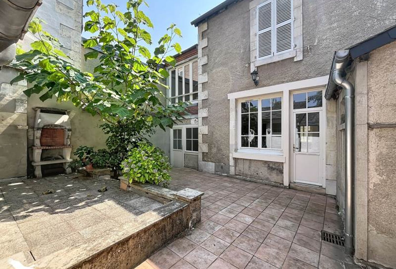 Maison de ville de 6 pièces principales — photo 1