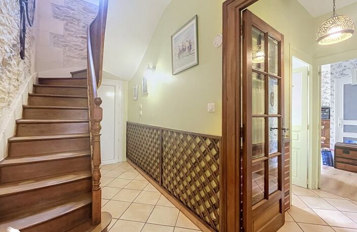 Maison de ville de 6 pièces principales — photo 4