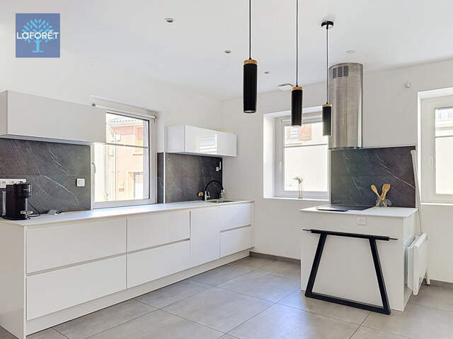Maison de ville rénovée de 111 m2 — photo du bien