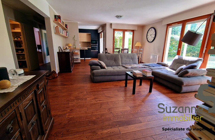 Meylan Maupertuis  T5 127 m² avec jardin 246 m², 2 caves, p — photo 4