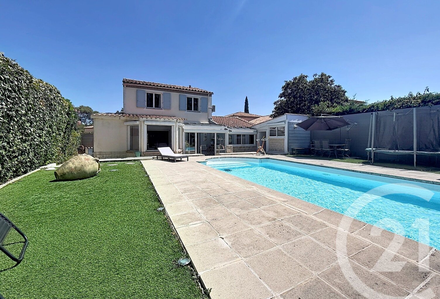Vente maison 6 pièces 124 m² Mougins (06250) — photo 1