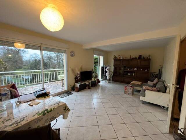 LOCATION APPARTEMENT T5 DUPLEX ST MARTIN DES FAUX SANS FRAIS D'AGENCE — photo du bien