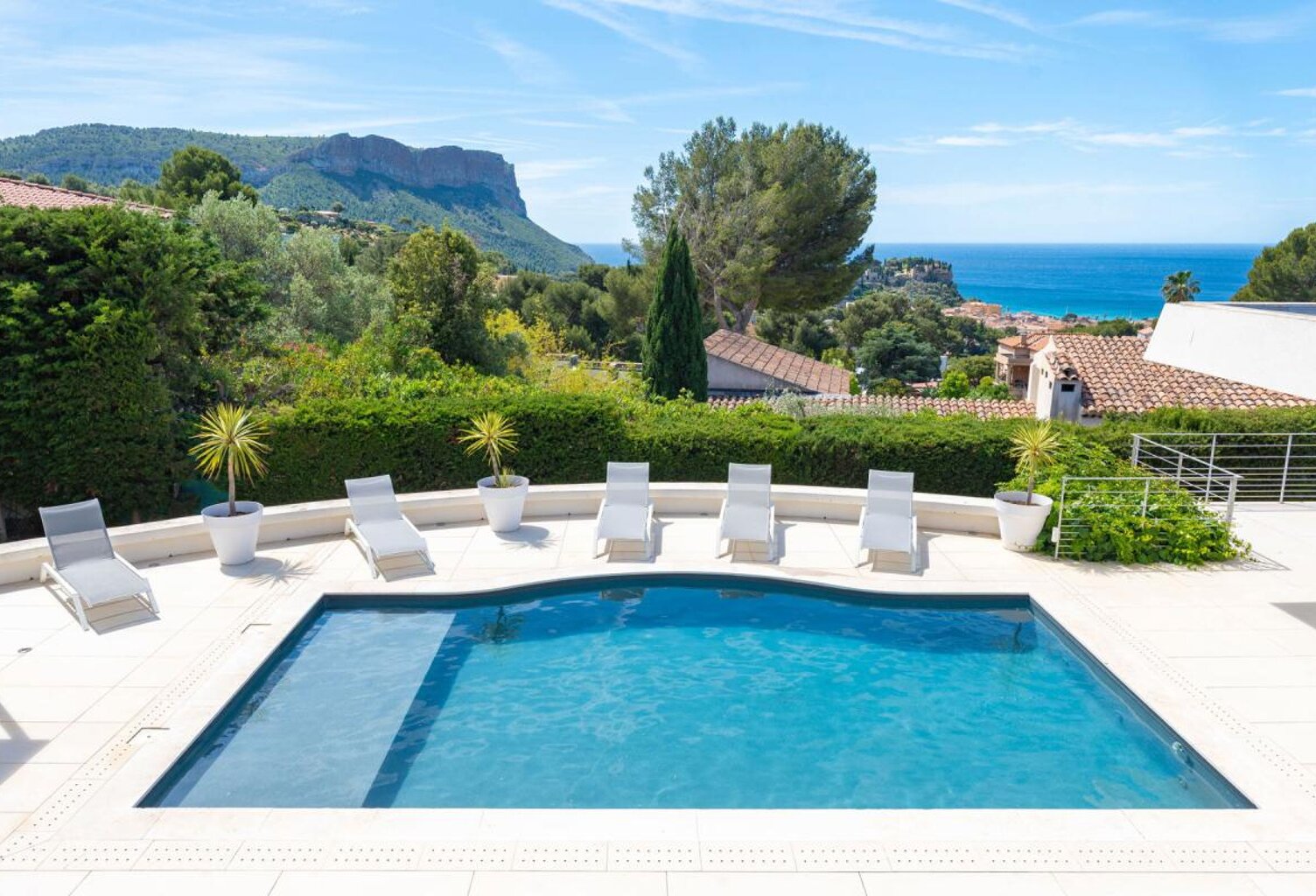 Location meublée d'exception – Vue panoramique mer et Cap Canaille — photo 1