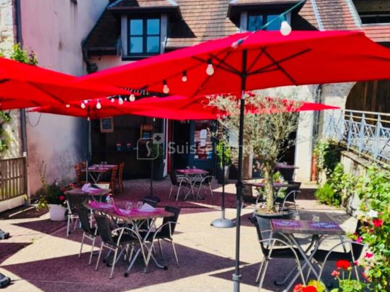Fonds de commerce restaurant / terrasse/cave — photo 1
