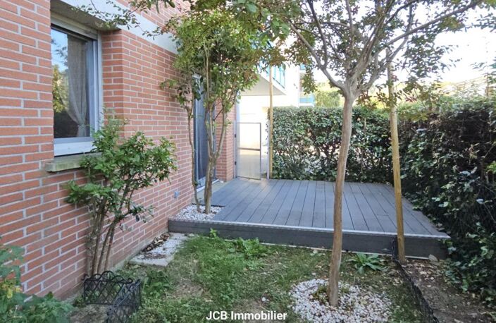RANGUEIL - T2 MEUBLE avec terrasse, jardin et parking — photo 5
